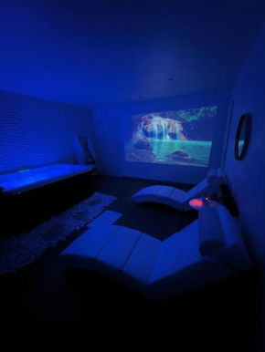 DIMA SUITE Jacuzzi Privatif